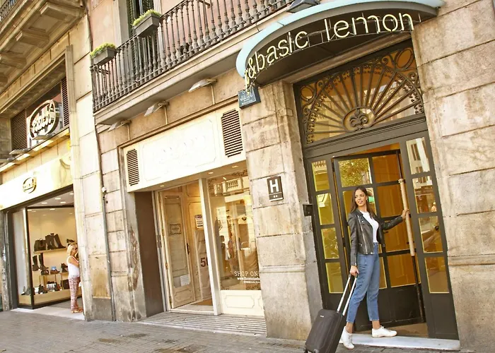 Chic & Basic Lemon Boutique Hotel Barcelona